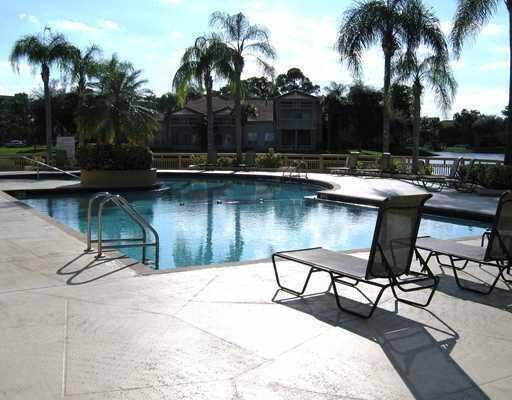 Foto del edificio - 4887 Via Palm Lakes Via