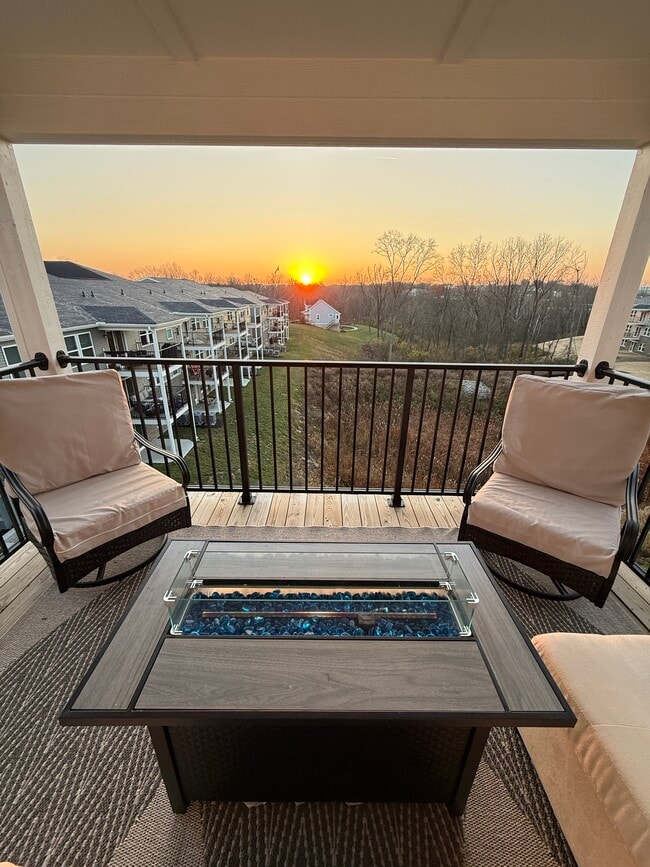 Foto del edificio - 610 Foxhill Dr