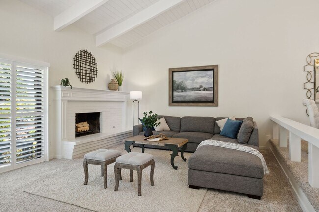 Building Photo - Single Level Luxury Home in Carmichael