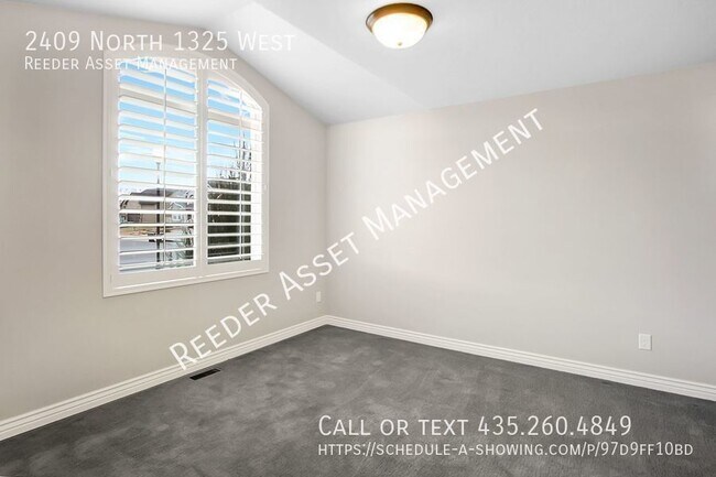 Building Photo - 2409 N 1325 W