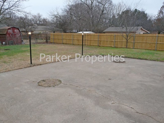 Foto del edificio - 212 Barry Ln
