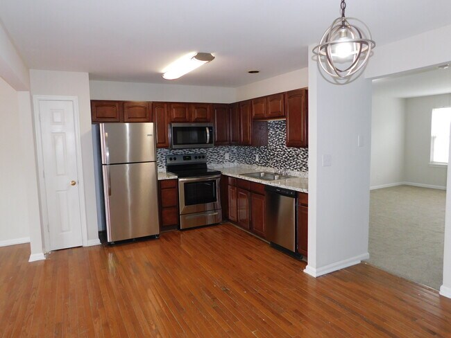Building Photo - 7324 Wytheville Cir