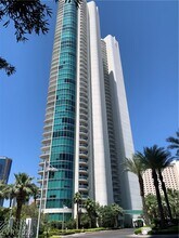 Building Photo - 322 E Karen Ave