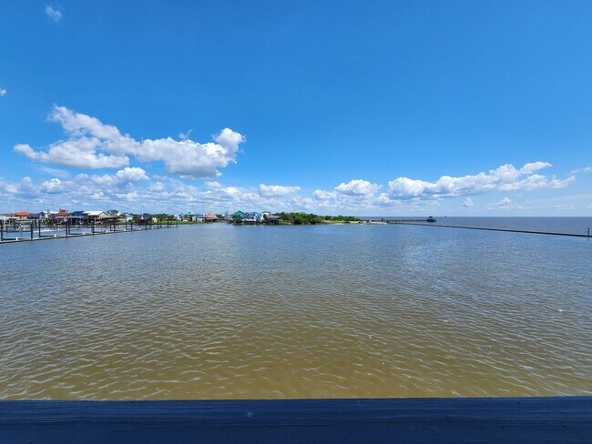 Foto del edificio - 580 Pleasure Island Blvd