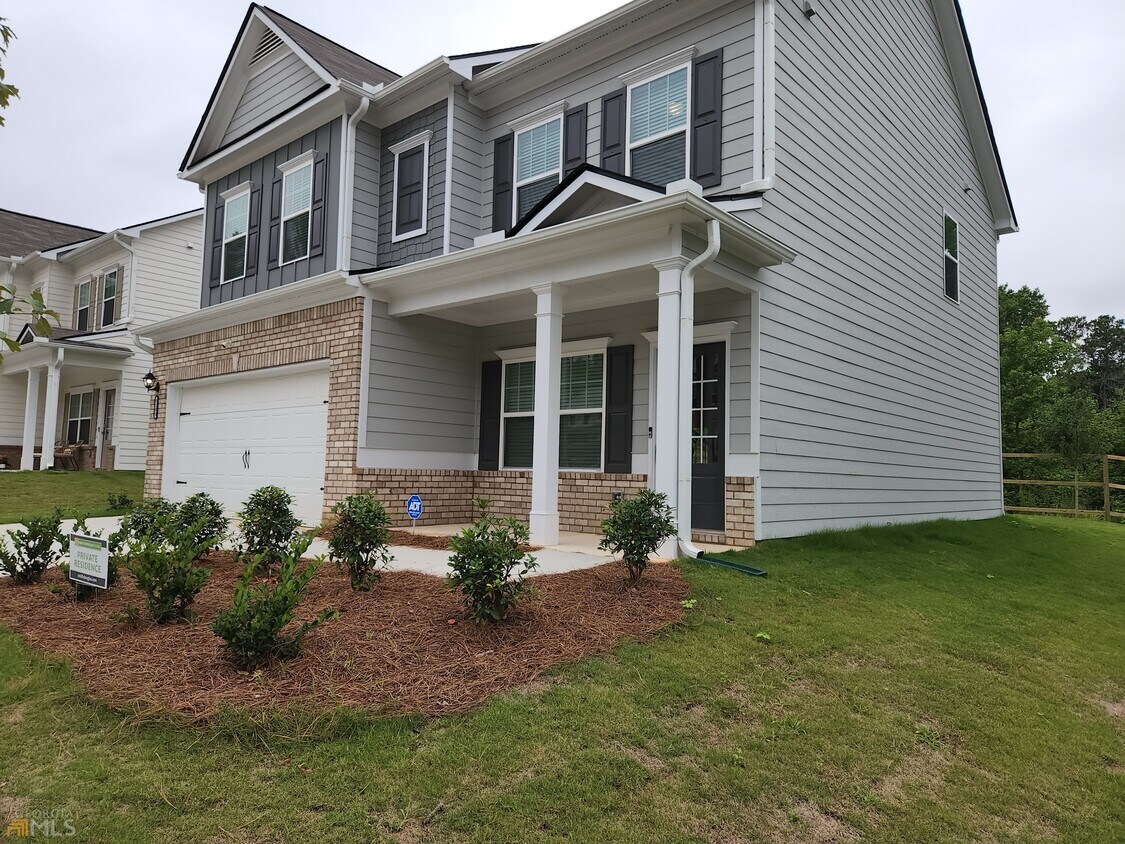 5185 Burrus Ln SW, Mableton, GA 30126 House for Rent in Mableton, GA