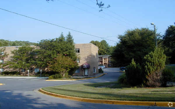 Foto del edificio - Quantico Court