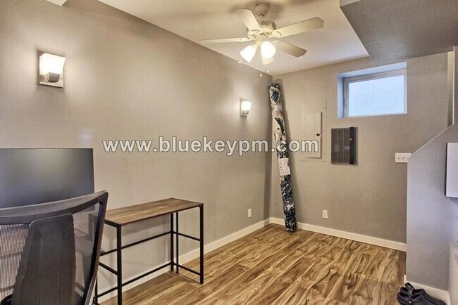 Foto del edificio - Studio Basement Apartment on Hamilton Street