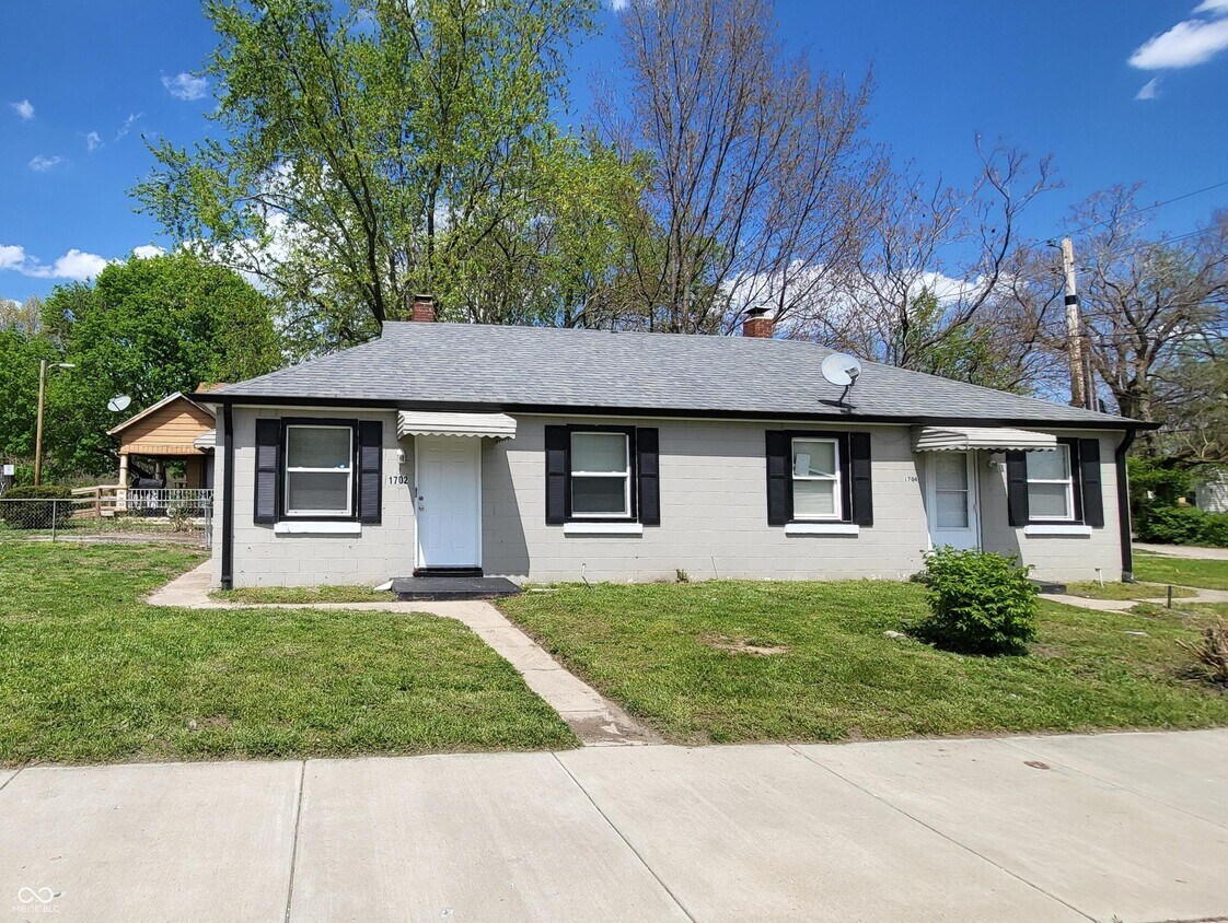 Foto principal - 1702 E 25th St