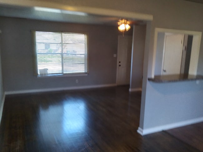 Photo - 11608 Segrest Dr House