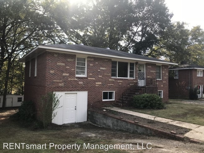 Building Photo - 4 br, 1 bath House - 724 Turner Road
