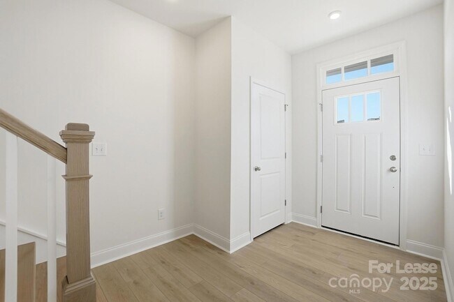 Foto del edificio - 3224 Drift St