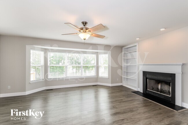 Building Photo - 106 Stewart Springs Dr