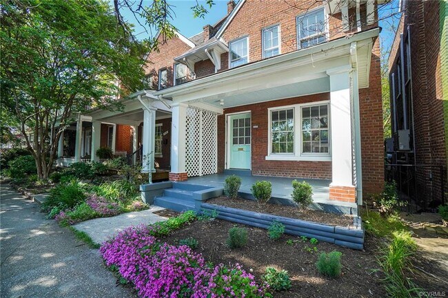 Building Photo - 3114 Ellwood Ave