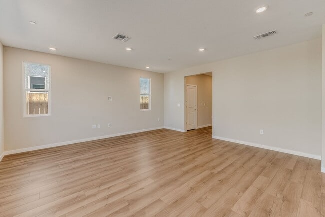 Building Photo - 8326 Mincey Wy