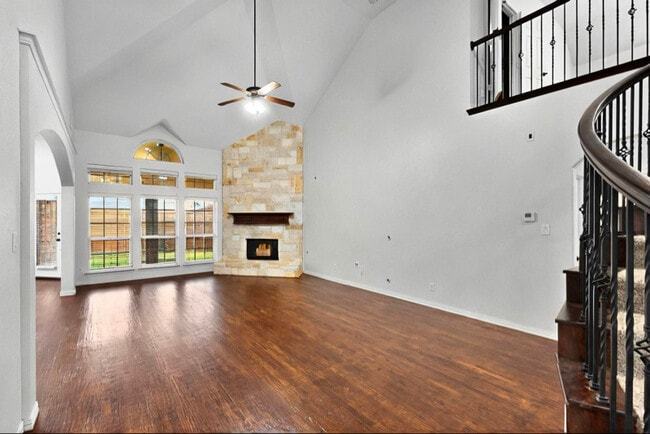 Building Photo - 3195 Izabella Ct