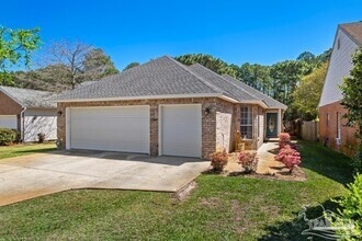 Building Photo - 1344 Greenvista Ln