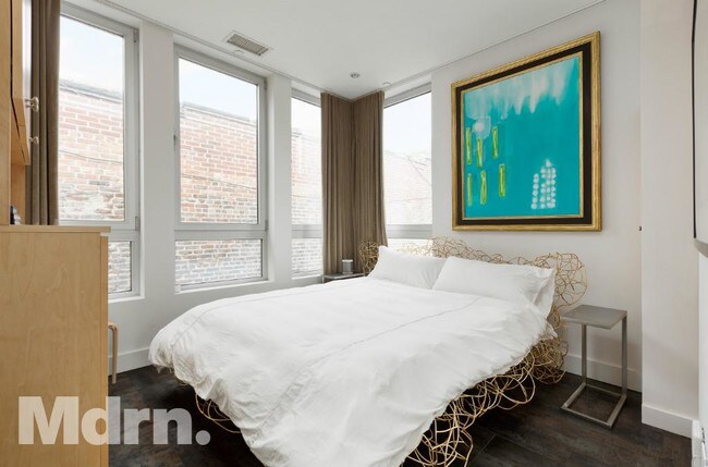 Foto del edificio - 498 Broome St