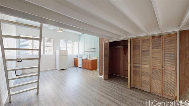 Building Photo - 6003 Elelupe Pl