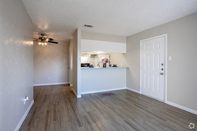 1BR, 1BA - 616 SF - Living/Kitchen Area - Northwood Village Apartments
