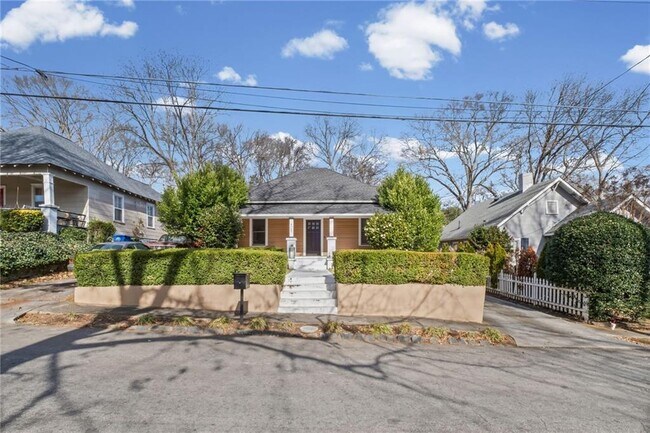 Foto del edificio - 805 Antone St NW