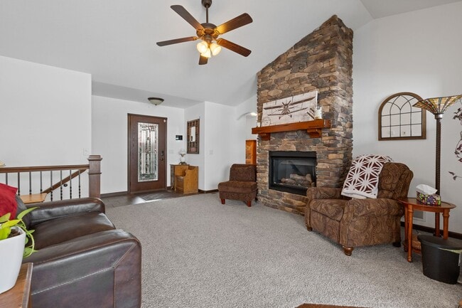 Building Photo - 8017 Brooks Lp