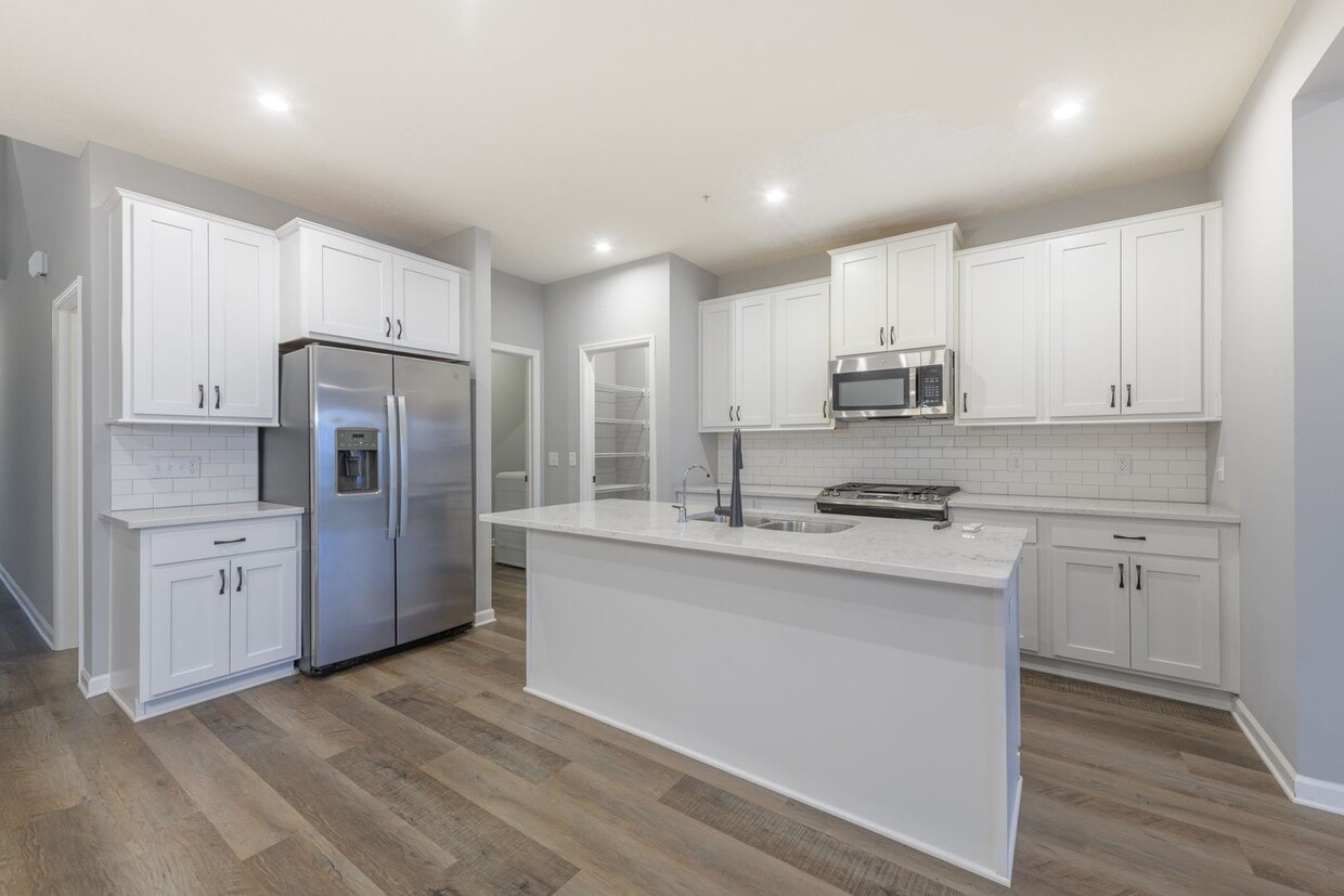 Primary Photo - Awesome maple grove 5 bed 4 bath townhome! Pond views, 2 years old!