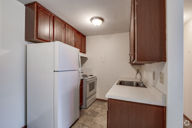 1BR, 1BA - 600SF - 2509 Dupont Ave S