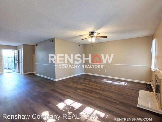 Building Photo - 3 br, 2.5 bath House - 5431 Brush Everhard St