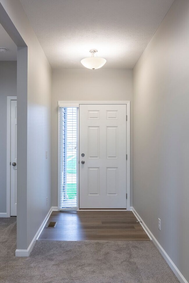 Building Photo - Luxurious New Home for Rent: Modern Amenit...