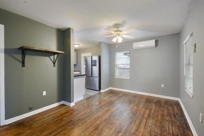 Foto del edificio - 905 W Gibson St