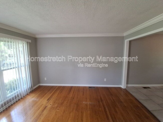 Building Photo - 1354 Cabrillo Dr
