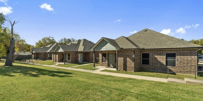 Building Photo - 3114 Rex Cruse Dr