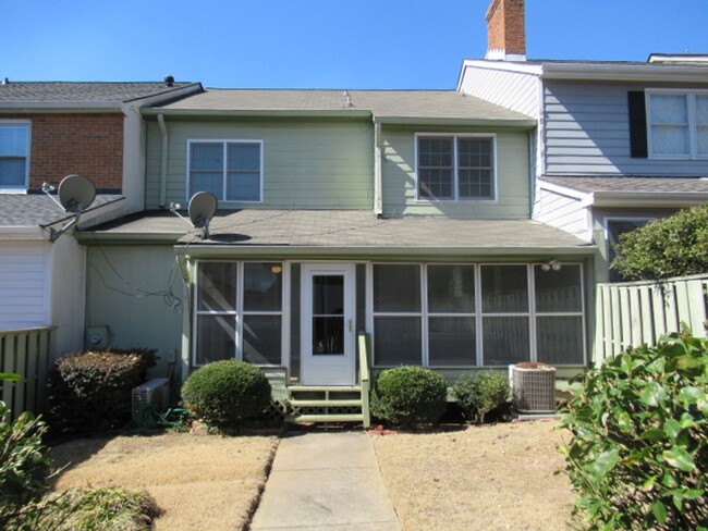 Building Photo - 103 Mill Stream Ct