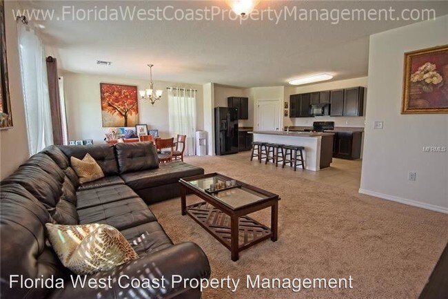 Building Photo - 3 br, 2 bath House - 15630 Rose Grove Dr