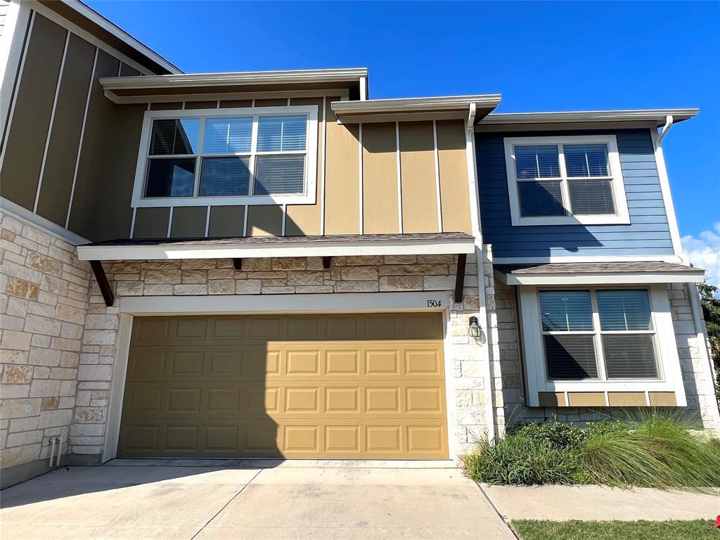 Foto principal - 516 E Slaughter Ln