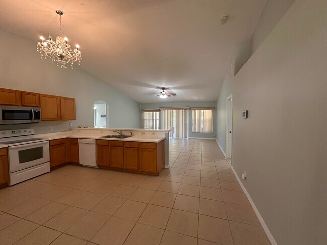 Foto del edificio - 2397 SE Addison St
