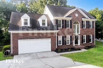 Building Photo - 3883 Meadow Ridge Dr NW