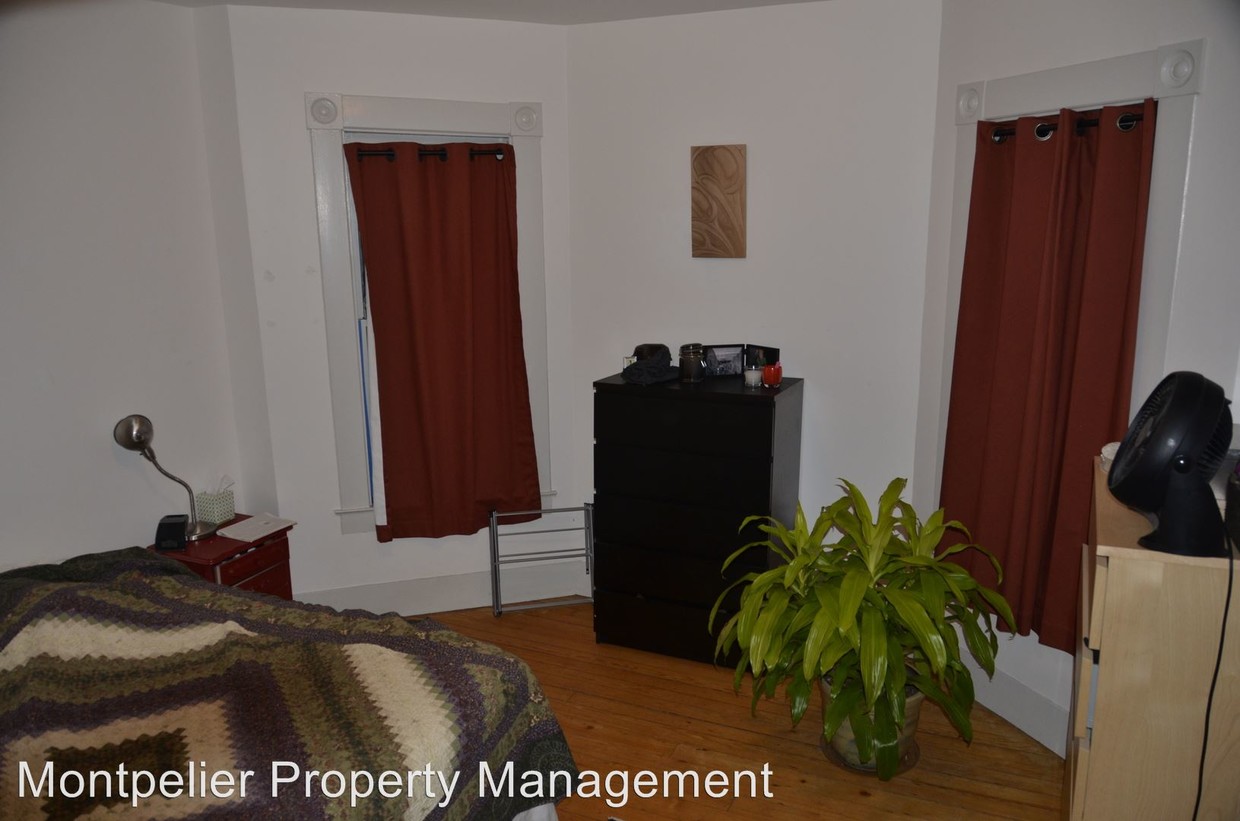 Primary Photo - 96 Barre St