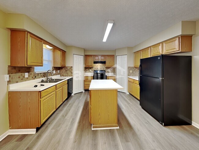 Foto del edificio - 1009 Legacy Ln SW