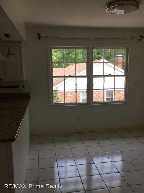 Building Photo - 5 br, 4 bath House - 6542 NATHA AVENUE