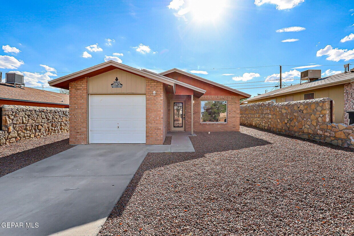 Foto principal - 287 Sunset Hills Dr