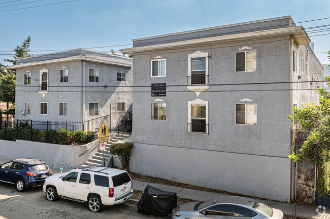 Building Photo - &quot;Loma Lake Apartments&quot;- Loma Lak...