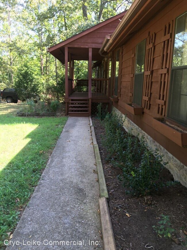 Building Photo - 3 br, 2 bath House - 327 Sandy Kaye Rd
