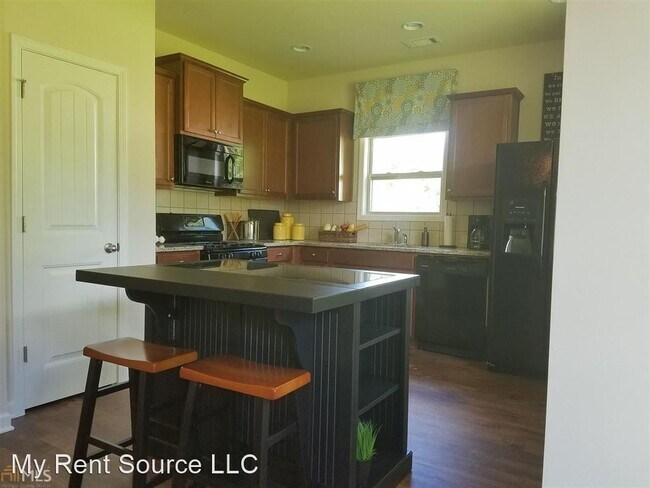 Building Photo - 3 br, 2.5 bath House - 2 Ontario Ct