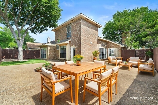 Foto del edificio - 4709 Thorntree Dr