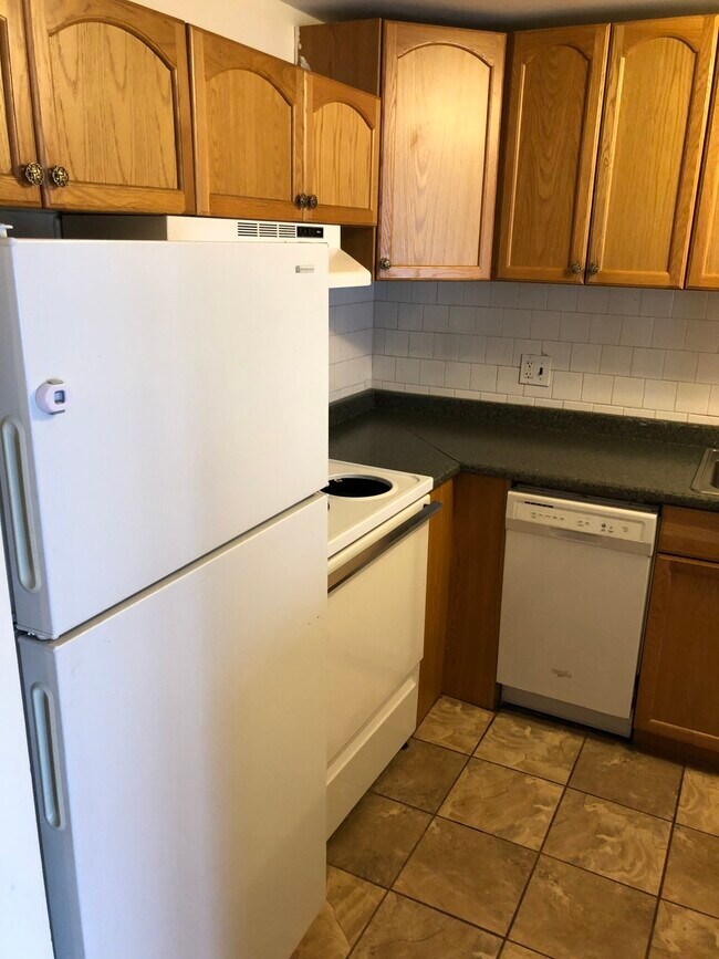 Foto del edificio - 223 Central St