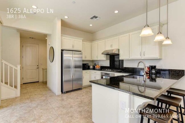 Building Photo - Stunning on Aleppo Ln