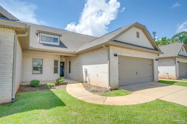 Foto del edificio - 713 Brambling Ct