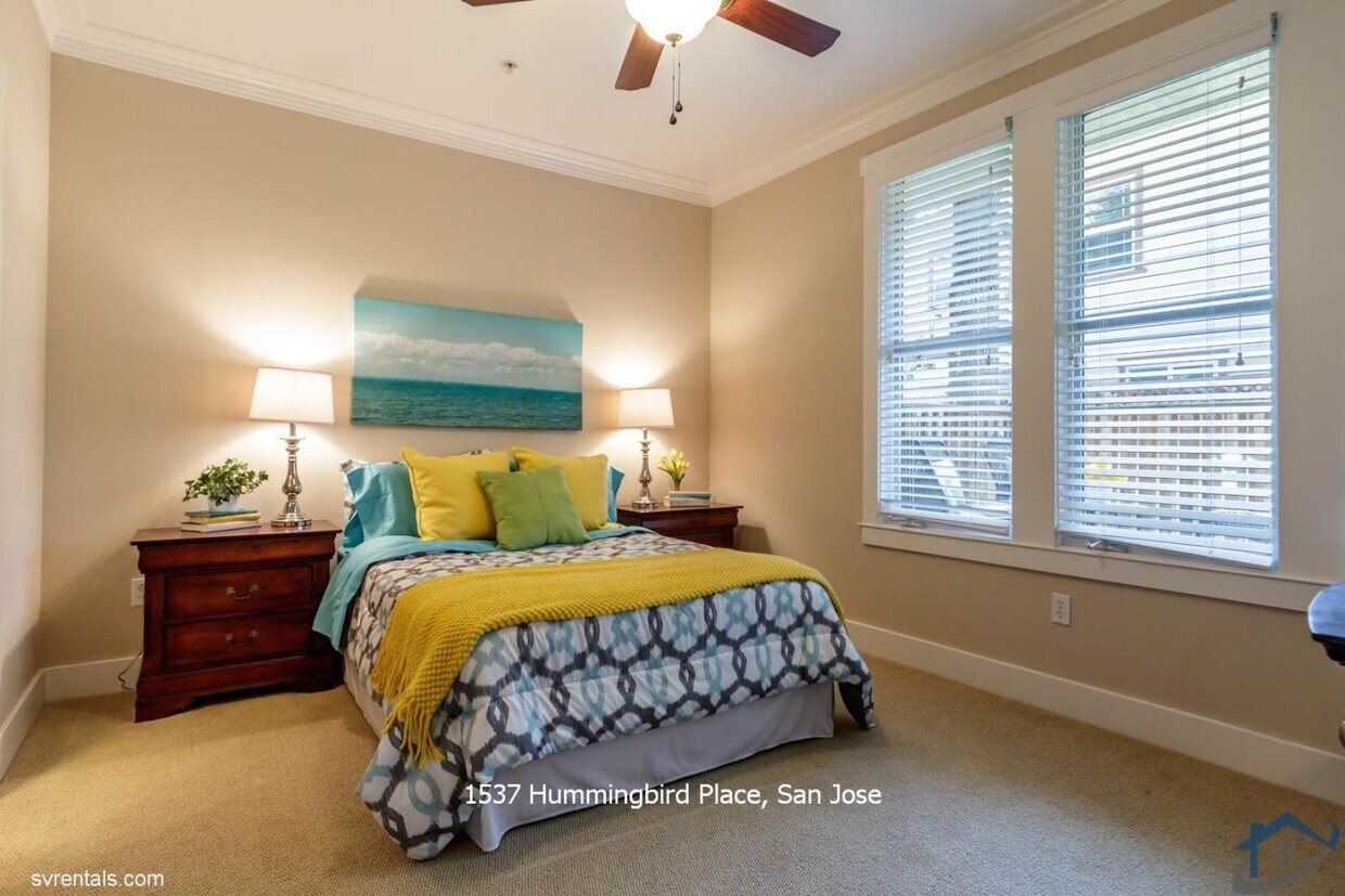 Foto principal - 1537 Hummingbird Pl