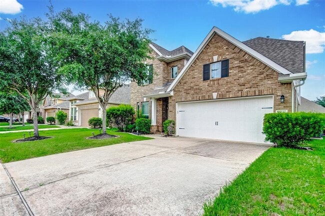 Building Photo - 20206 Stonebridge Terrace Dr